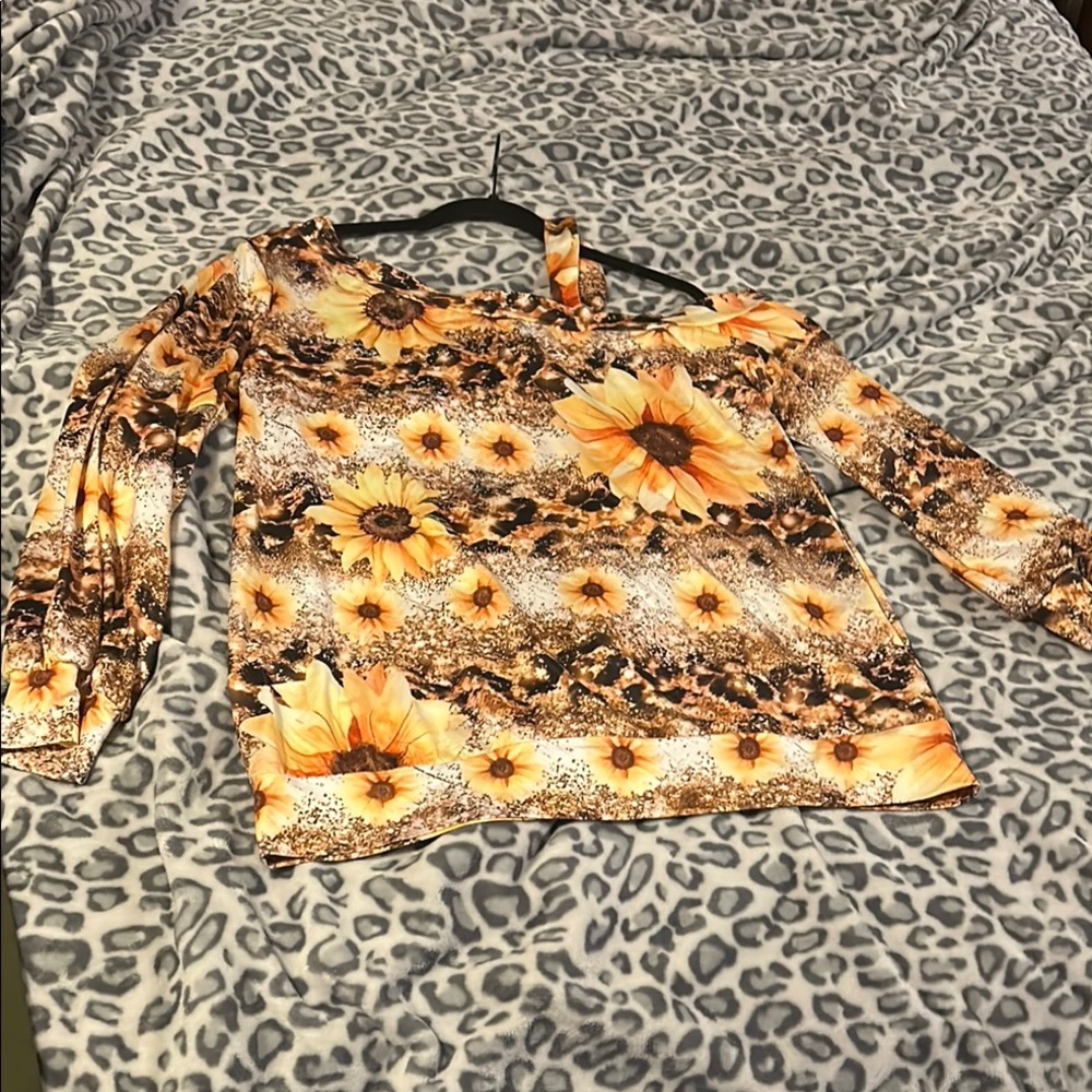 Sunflower Print Women's Top